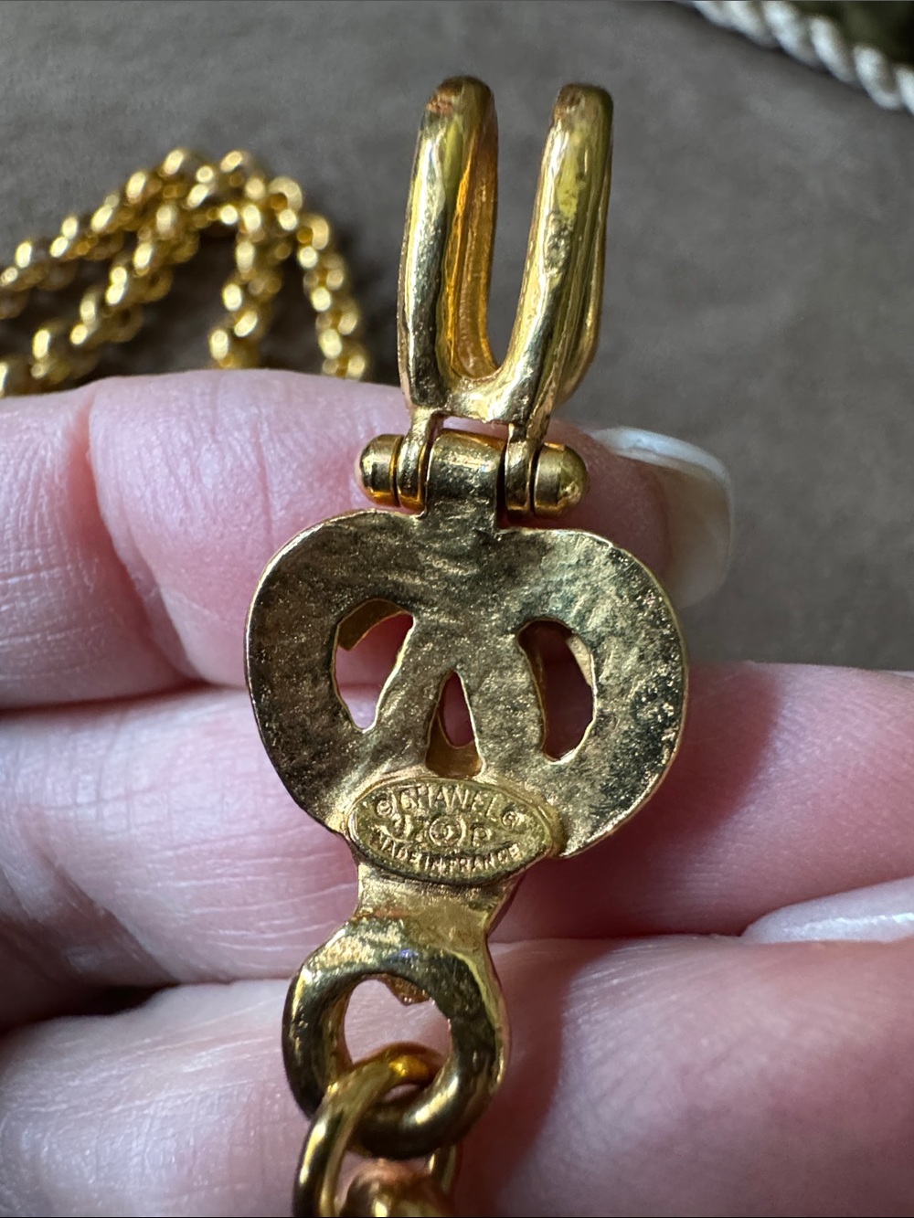 Channel RARE Gold Pendant Necklace w Turquoise Beads A Beauty 24k Gold Plated - Picture 6 of 9